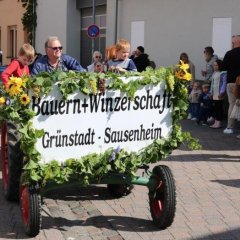 Kerweumzug: Bauern- u. Winzerschaft Grünstadt-Sausenheim