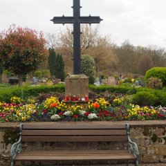 Friedhof Grünstadt Wegekreuz